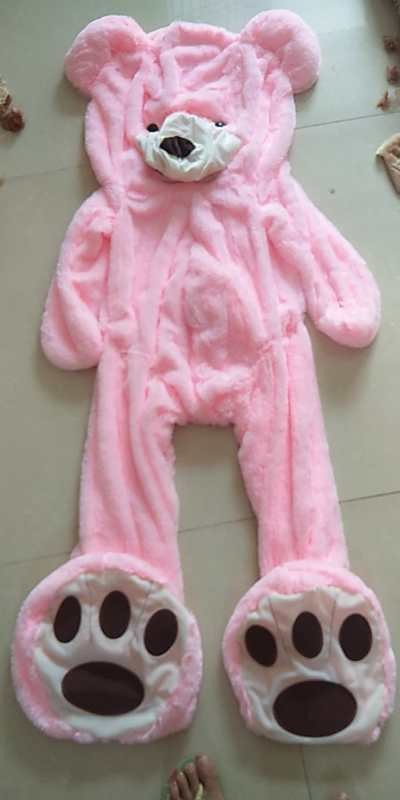 Riesiger Teddybär – Plüschtier mit Leder-Optik