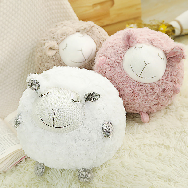 Kuschelschaaf aus Baby-Schafwolle – Bild 3 | LuxeStyle