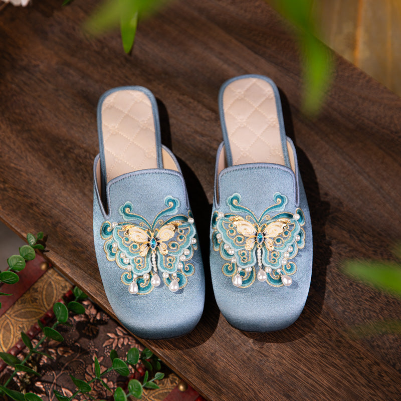 Butterfly Mule mit Perlen und Stickerei