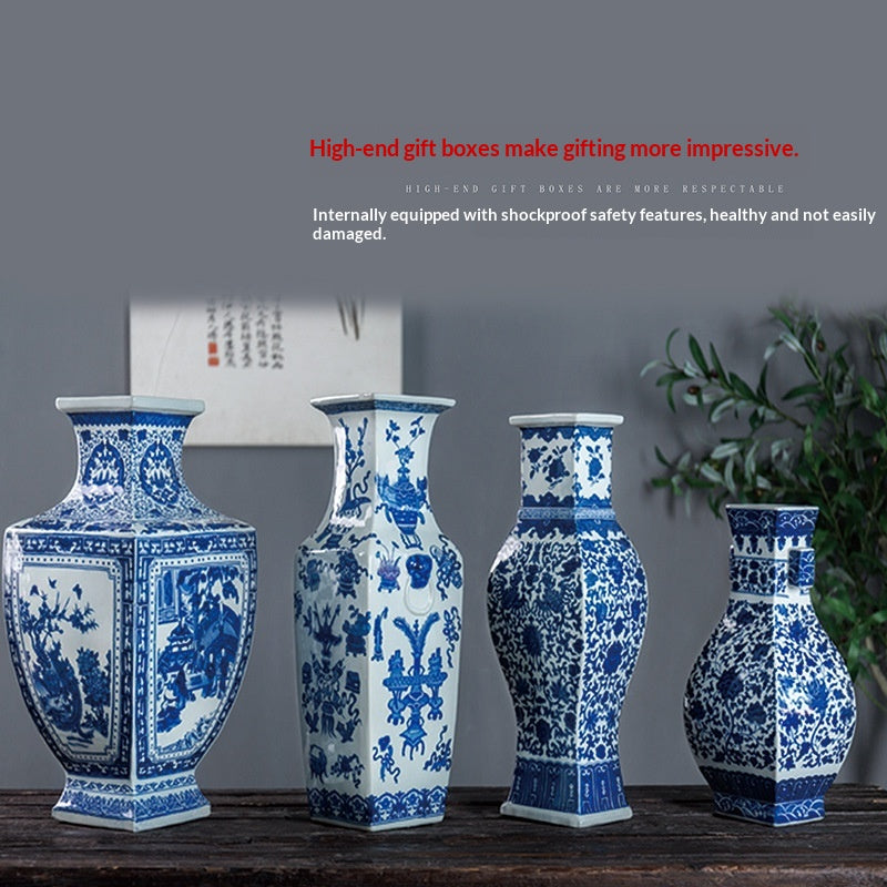 Handbemalte Keramikvase im Antik-Stil