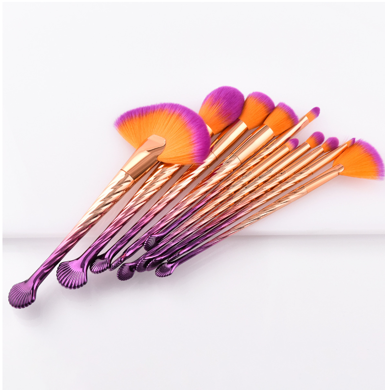 10 Make-up Pinsel Gold-Lila-Verlauf – Bild 4 | LuxeStyle