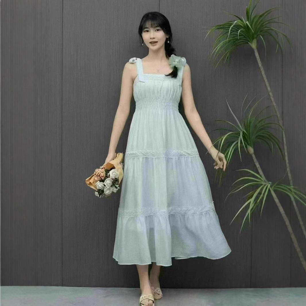 Sommerliches Petite Trägerkleid – Bild 1 | LuxeStyle