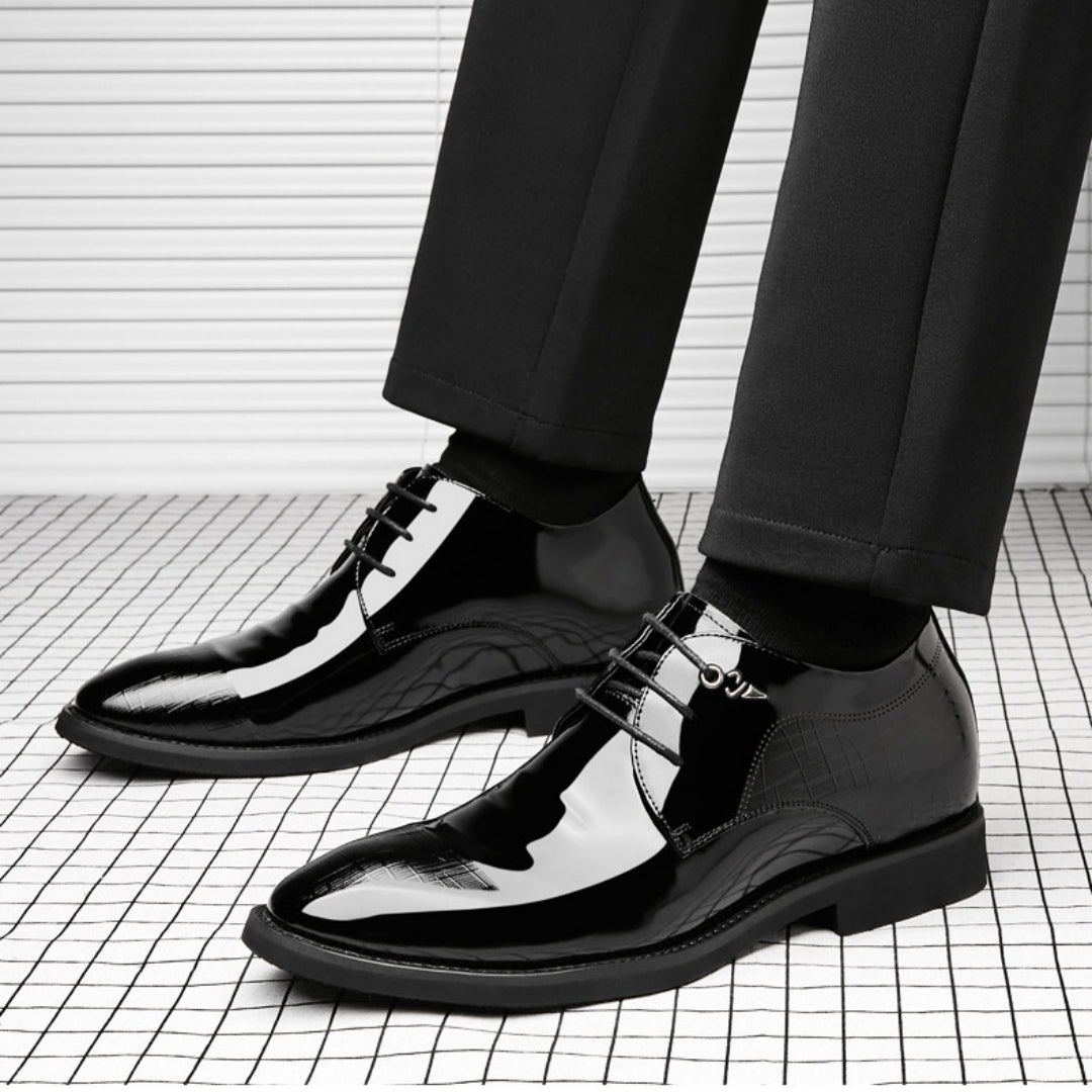 Business-Lederschuhe mit verdecktem Absatz