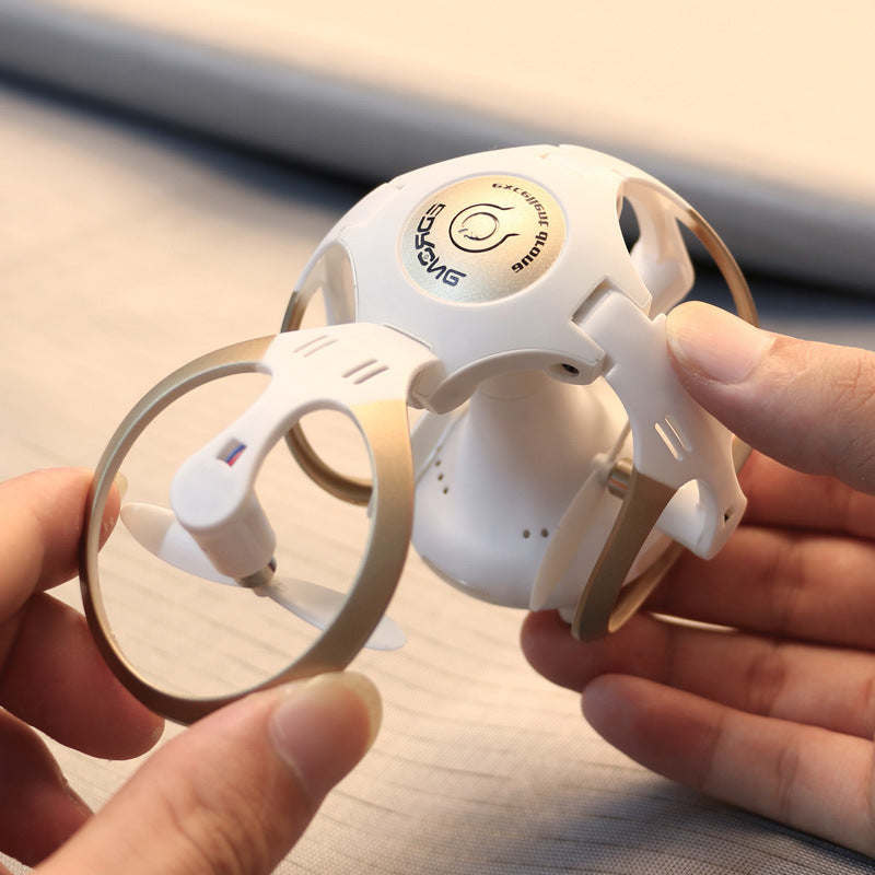 Faltbarer Quadrocopter – Bild 3 | LuxeStyle