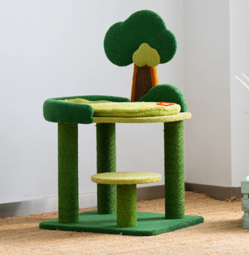 Grosser Katzenbaum mit Klettergerüst und Katzenhaus