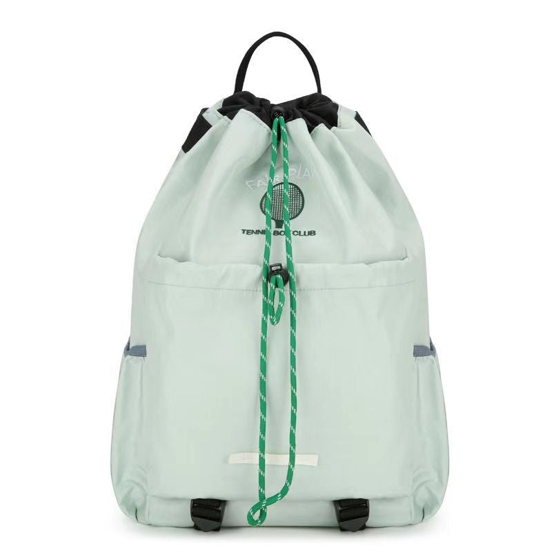 Trekking-Rucksack für Outdoor-Sport – Bild 2 | LuxeStyle