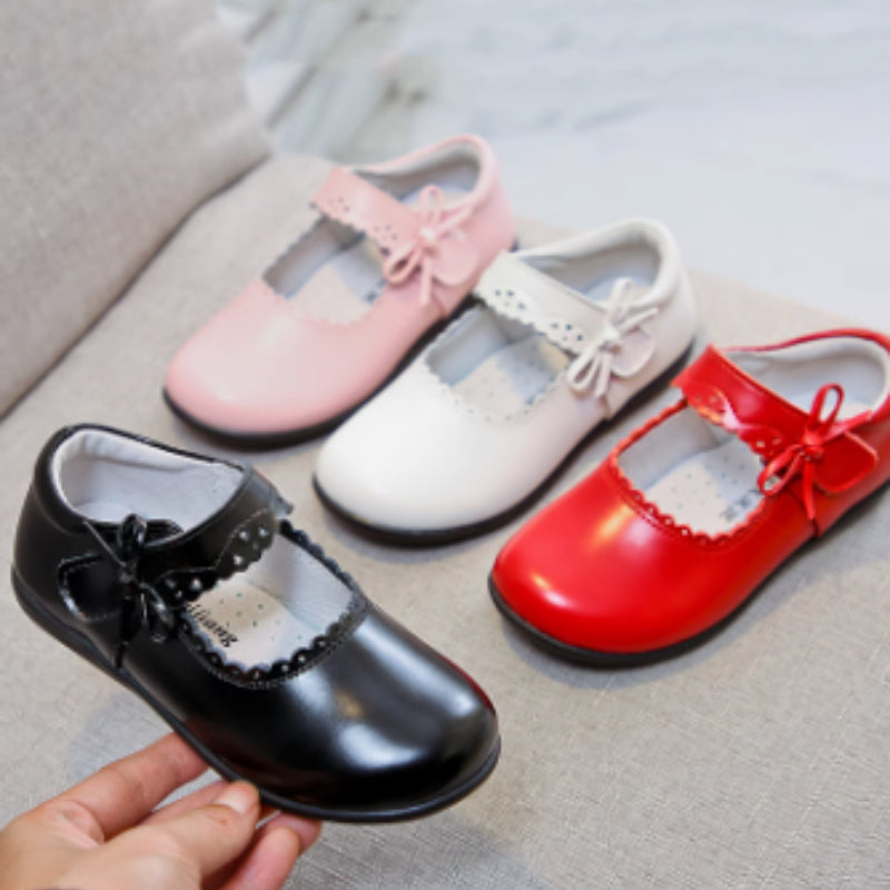 Englische Mädchenlederschuhe mit Weichsohle