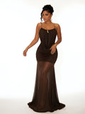 Elegantes ärmelloses Kleid mit Fishtail-Schnitt – Bild 11 | LuxeStyle