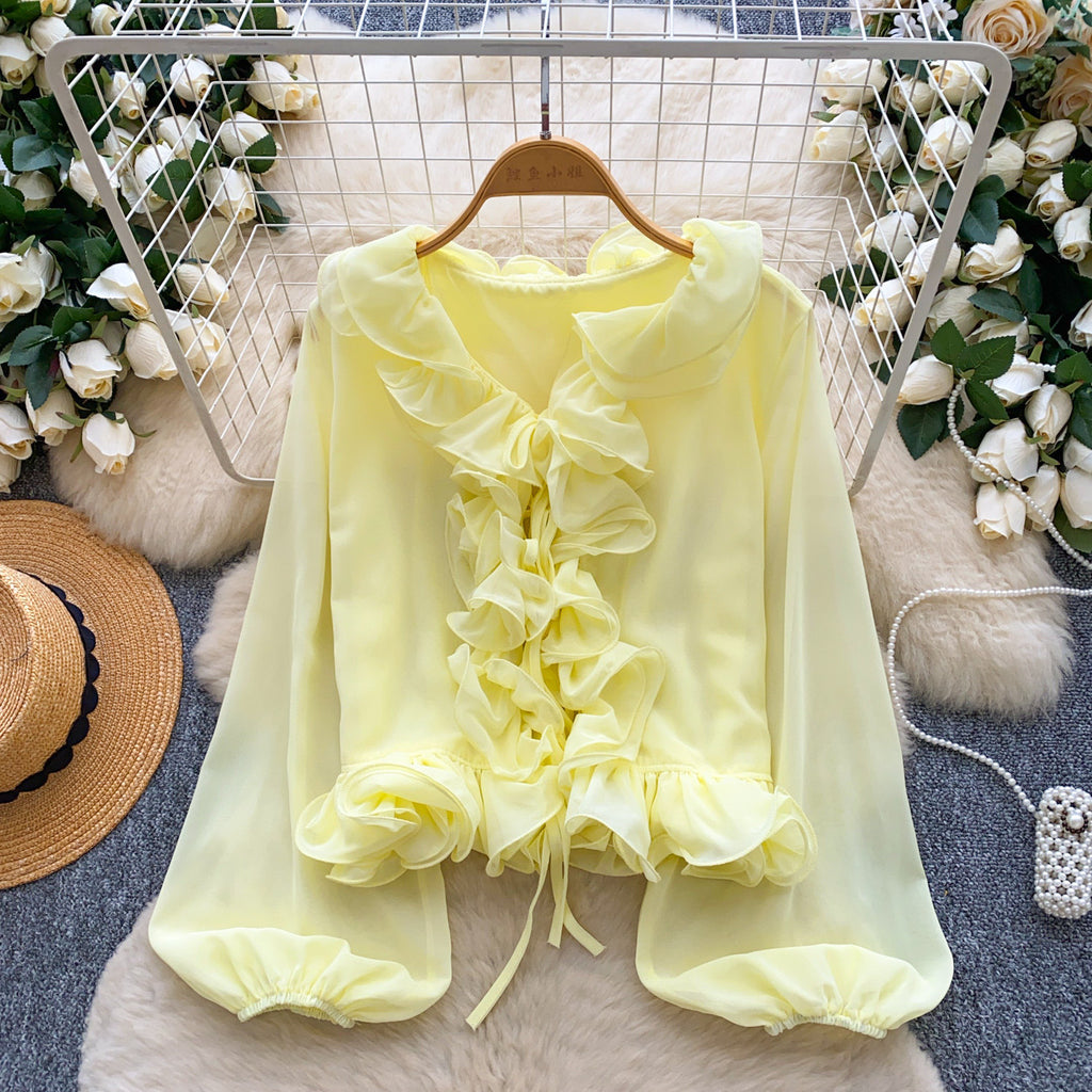 Chiffon-Bluse mit V-Ausschnitt & Rüschen