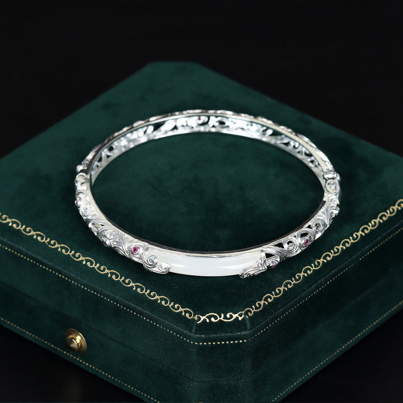 Filigranes Armband mit Hohl-Design und Hetian Jade | LuxeStyle