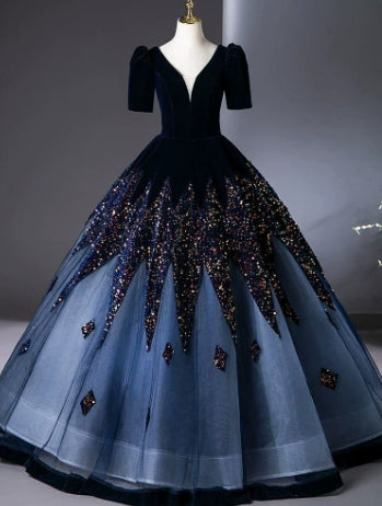 Abendkleid mit V-Ausschnitt – Bild 3 | LuxeStyle