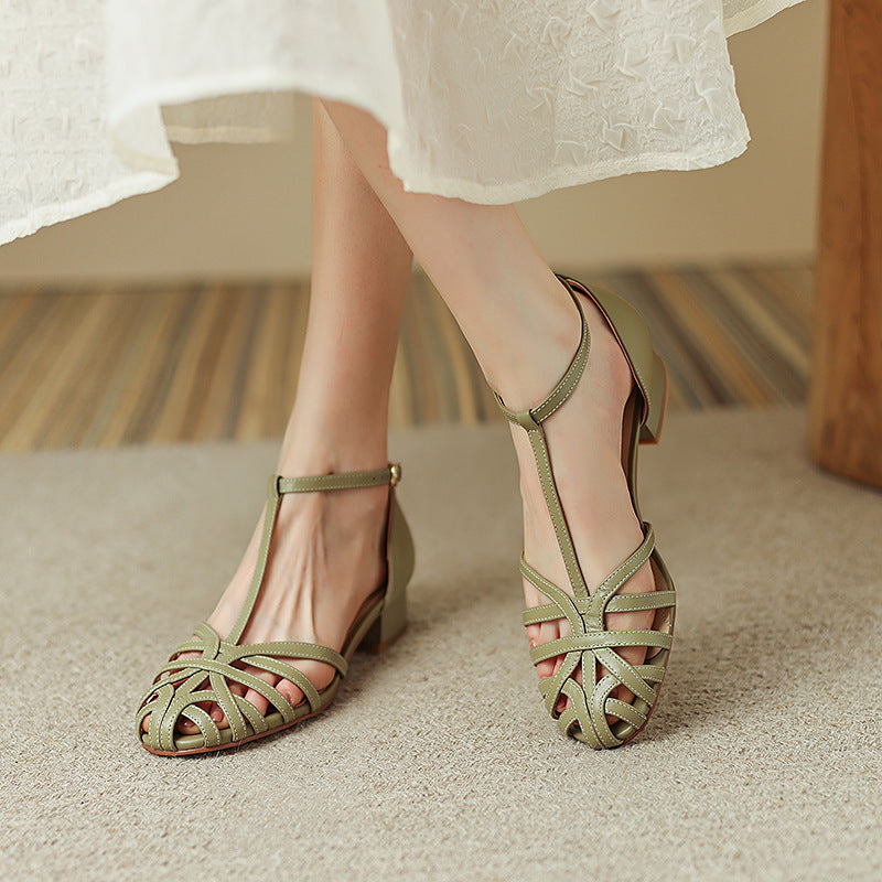 Geflochtene Sandalen mit runder Zehenkappe – Bild 7 | LuxeStyle