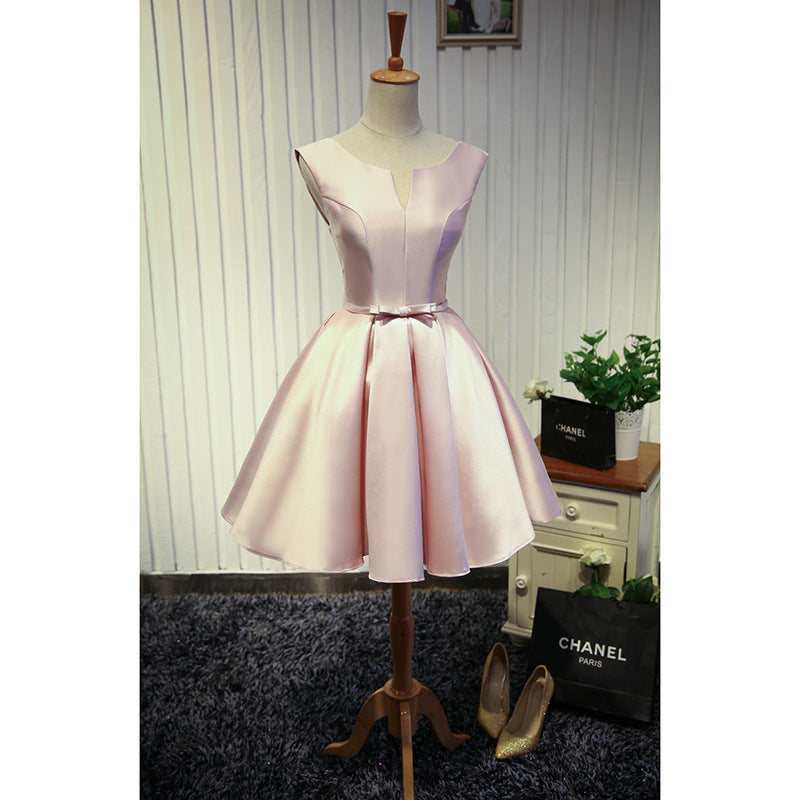 Mittellanges Abendkleid für Studierende | LuxeStyle