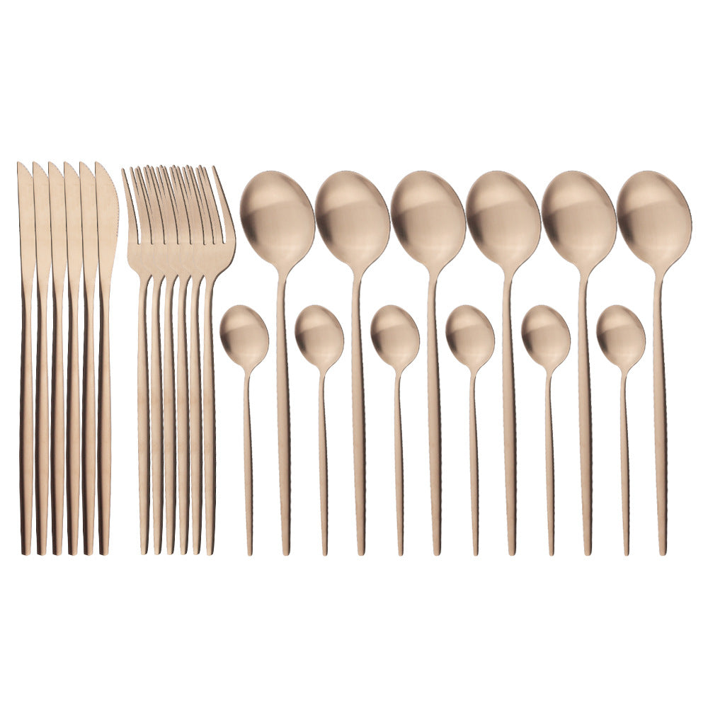 Mattes portugiesisches Besteck-Set (24-teilig) – Bild 15 | LuxeStyle