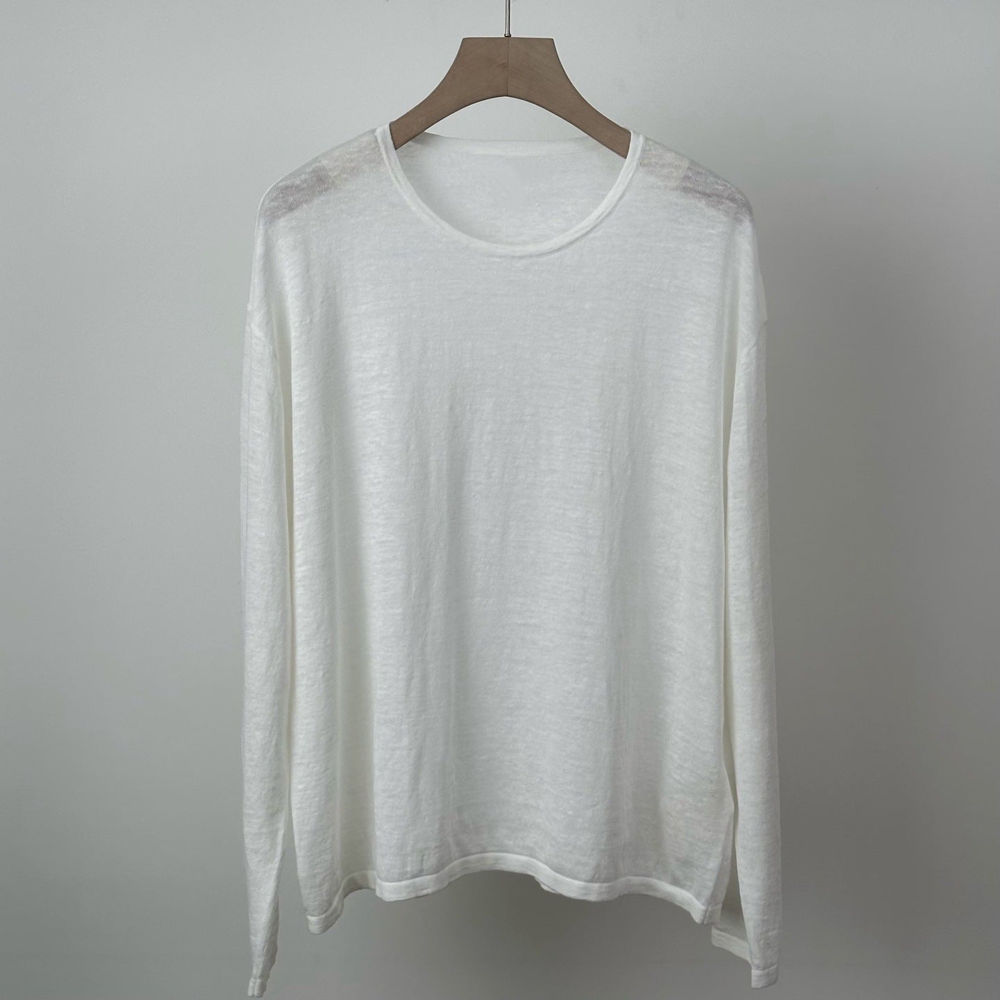 Leinen-Stricktop mit Rundhals und langen Ärmeln