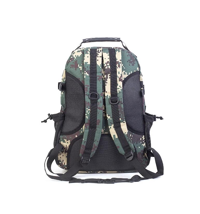 Camouflage Outdoor Sportrucksack mit USB – Bild 2 | LuxeStyle