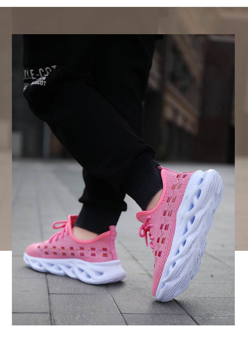 Sportliche Mädchenschuhe mit Mesh – Bild 2 | LuxeStyle