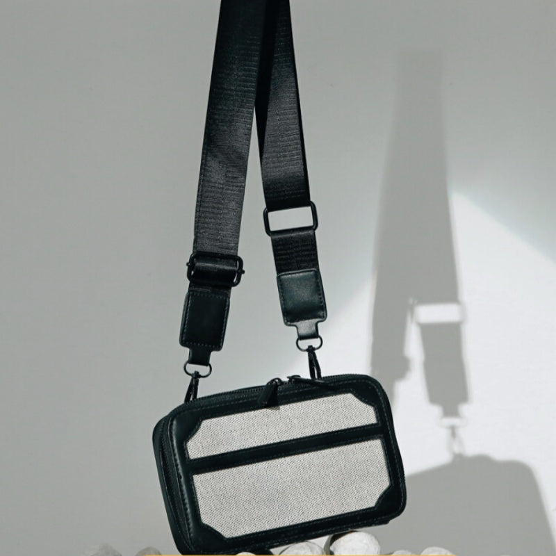 Kleine quadratische Crossbody-Tasche für Herren | LuxeStyle