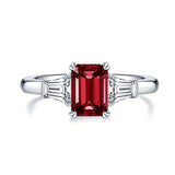 Farbe: Rot Diamant