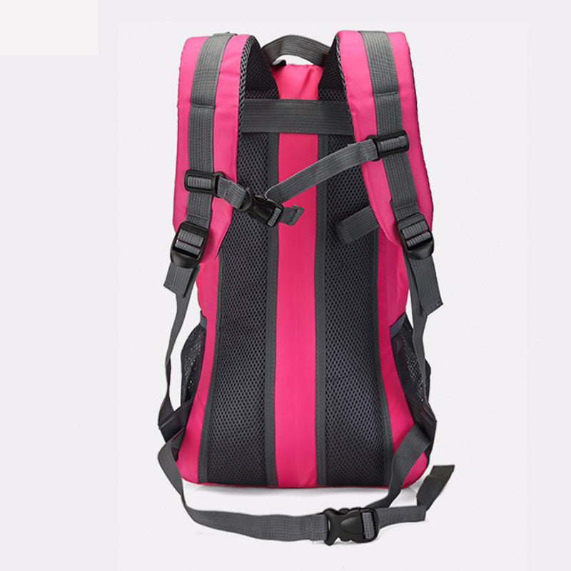 Reise- und Outdoor-Rucksack – Bild 2 | LuxeStyle
