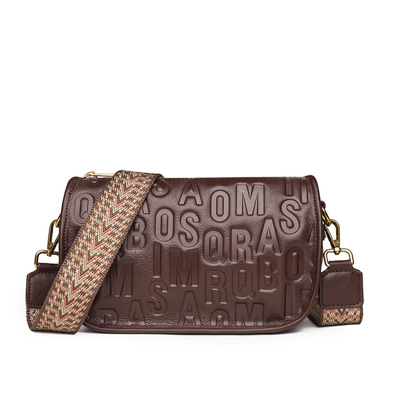 Satteltasche aus Rindsleder mit Buchstaben-Design – Bild 3 | LuxeStyle