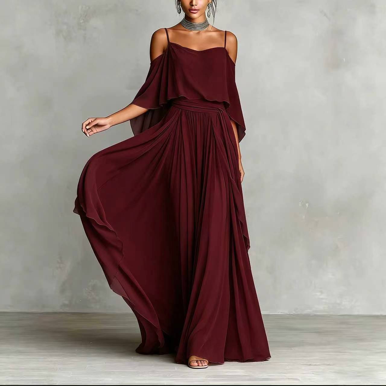 Off-Shoulder Maxi-Kleid