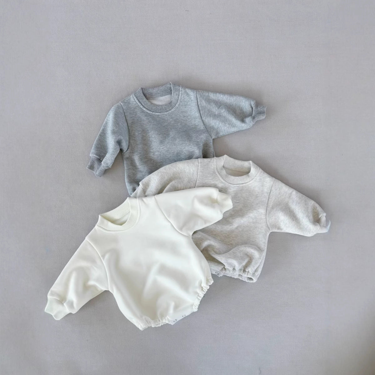 Baby Baumwoll-Overall mit Kapuze – Bild 5 | LuxeStyle