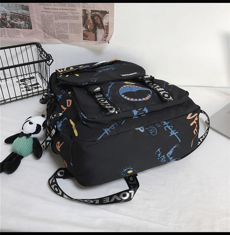 Grosse Grafitti-Rucksacktasche – Bild 1 | LuxeStyle