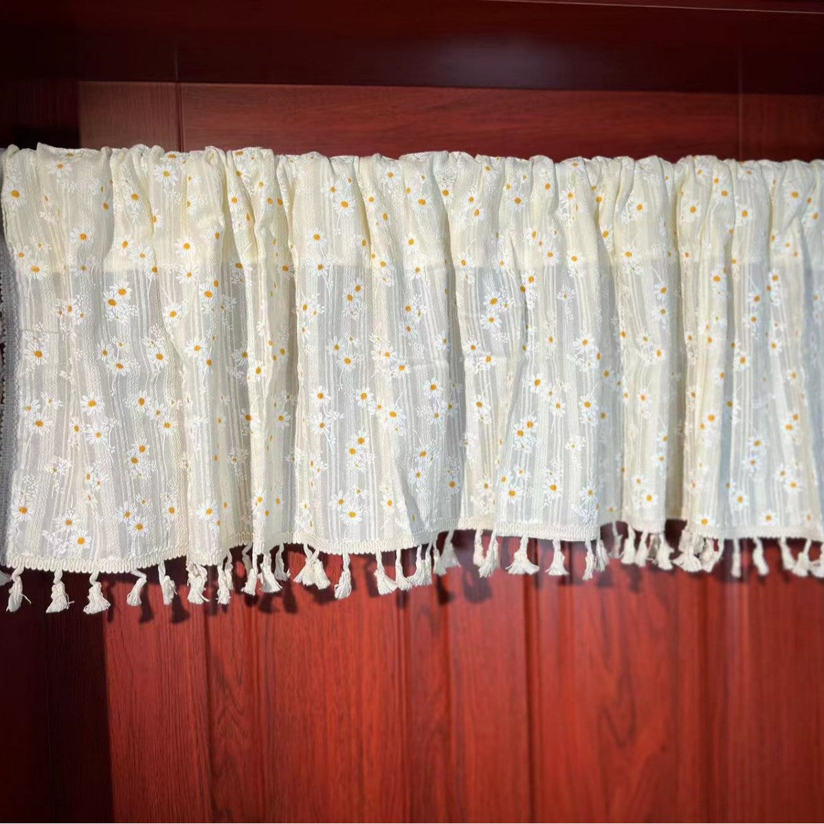 Vorhang mit Quasten und Blumenmuster – Bild 5 | LuxeStyle