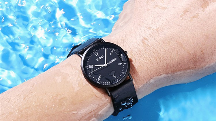 Wasserdichte Quarzuhr für Jugendliche – Bild 4 | LuxeStyle