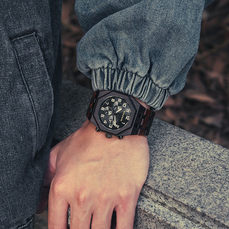 Holz-Armbanduhr