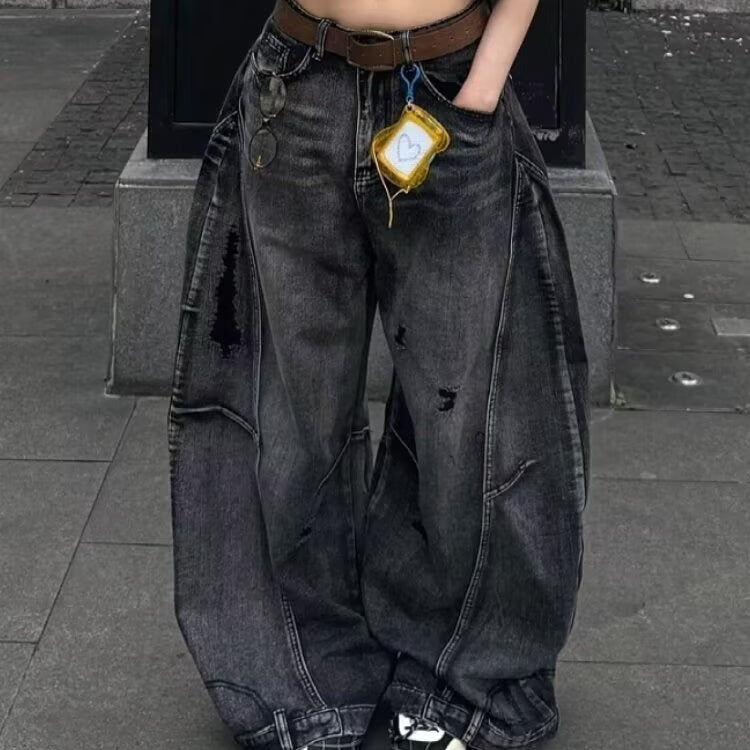 Schwarze, distressed Jeans