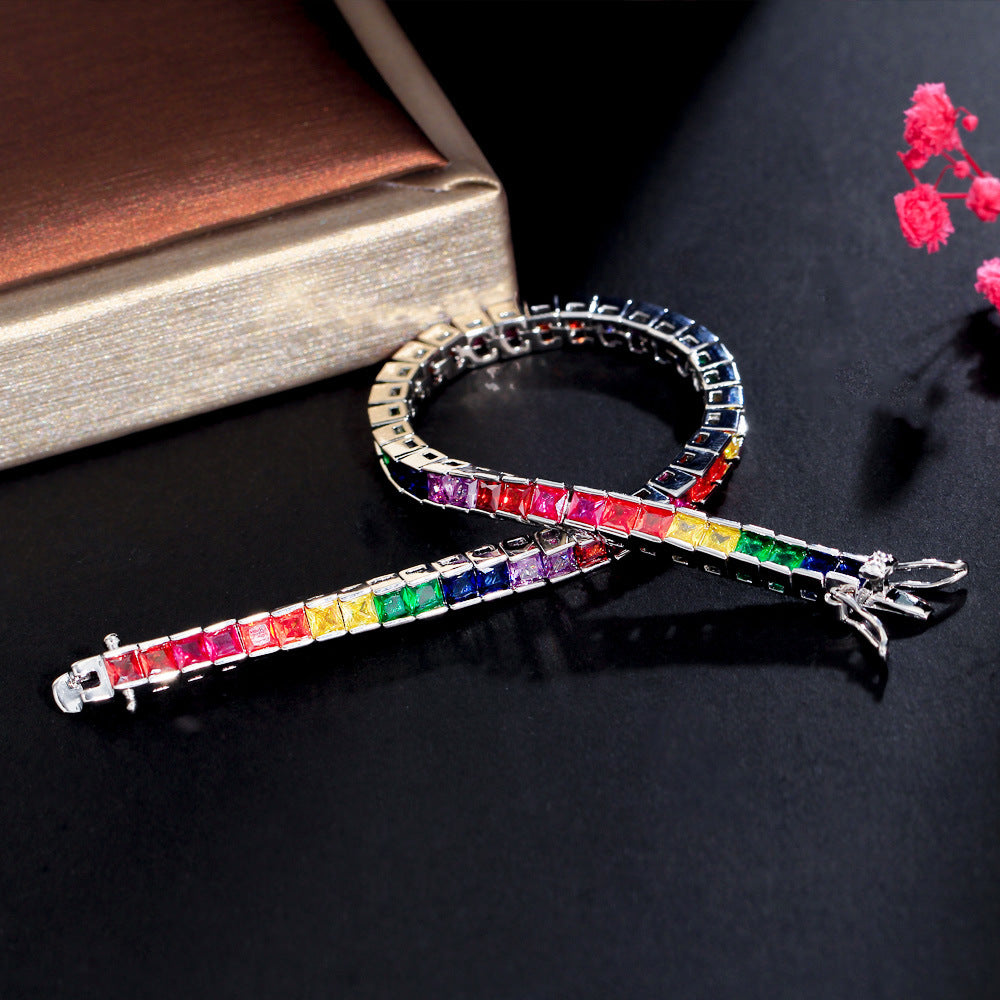 Buntes Armband im geometrischen Design – Bild 3 | LuxeStyle