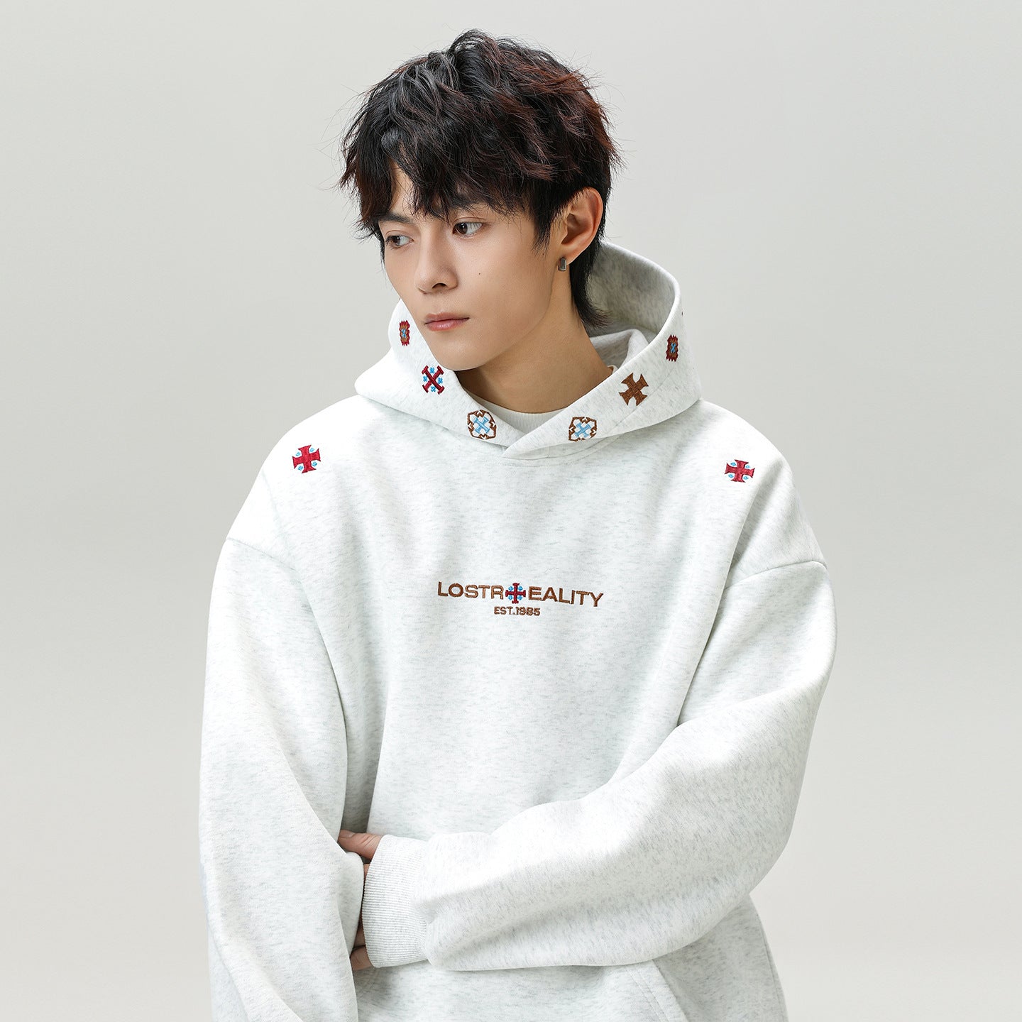 Ethnischer Hoodie mit Stickerei