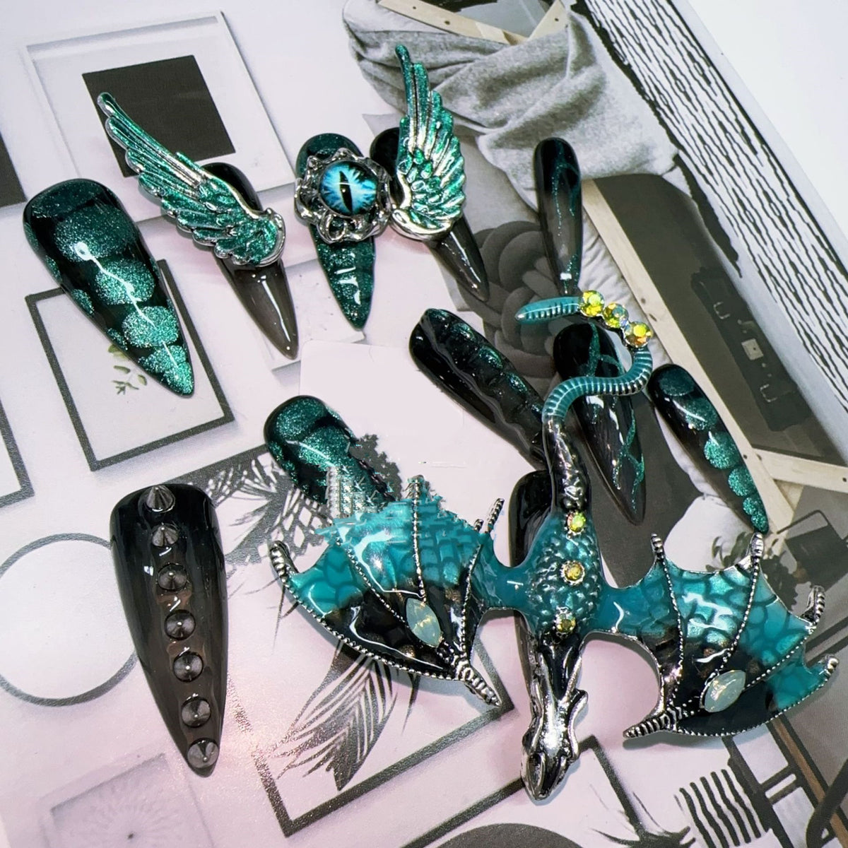 Handbemalte Drachen-Press-on-Nägel – Bild 3 | LuxeStyle