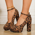 Sandalen mit Leopardenmuster und Blockabsatz