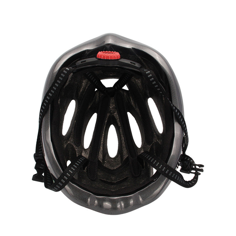 Smarter Velohelm mit LED-Beleuchtung