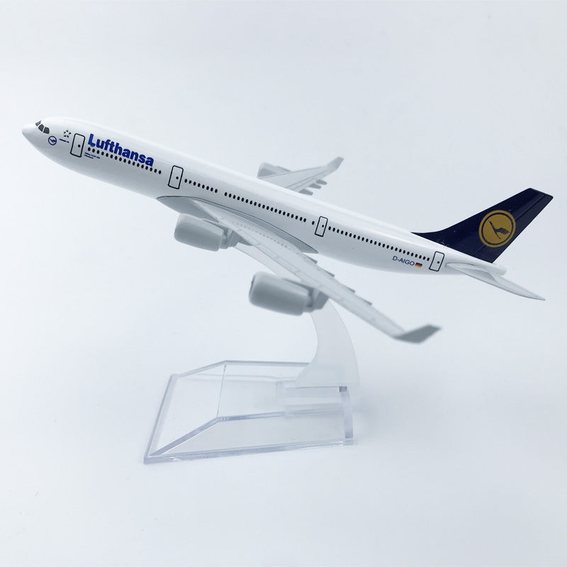 Flugzeugmodell aus Legierung (1:400) – Bild 4 | LuxeStyle