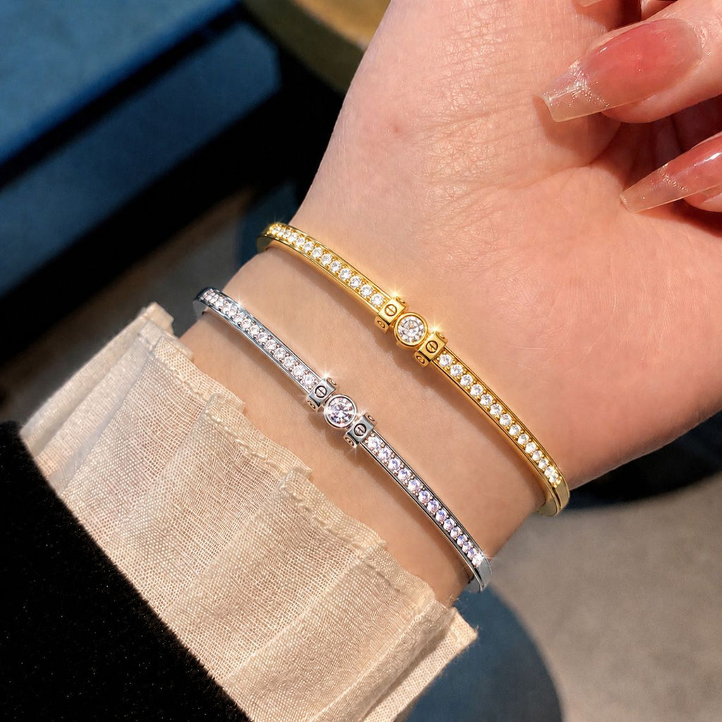 Diamantbesetztes Armband