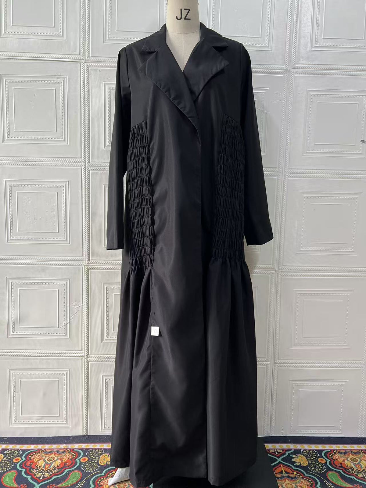Mittellanger Damen-Trench mit Taschen – Bild 4 | LuxeStyle
