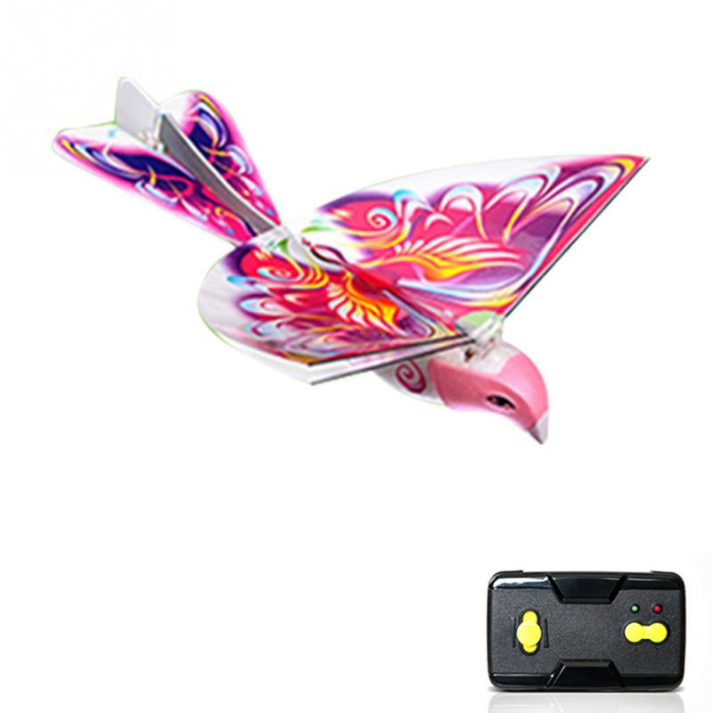 Fliegende Vogel-Drohne