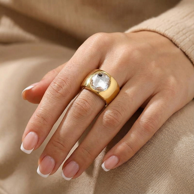 Breiter Kristallglas-Ring | LuxeStyle