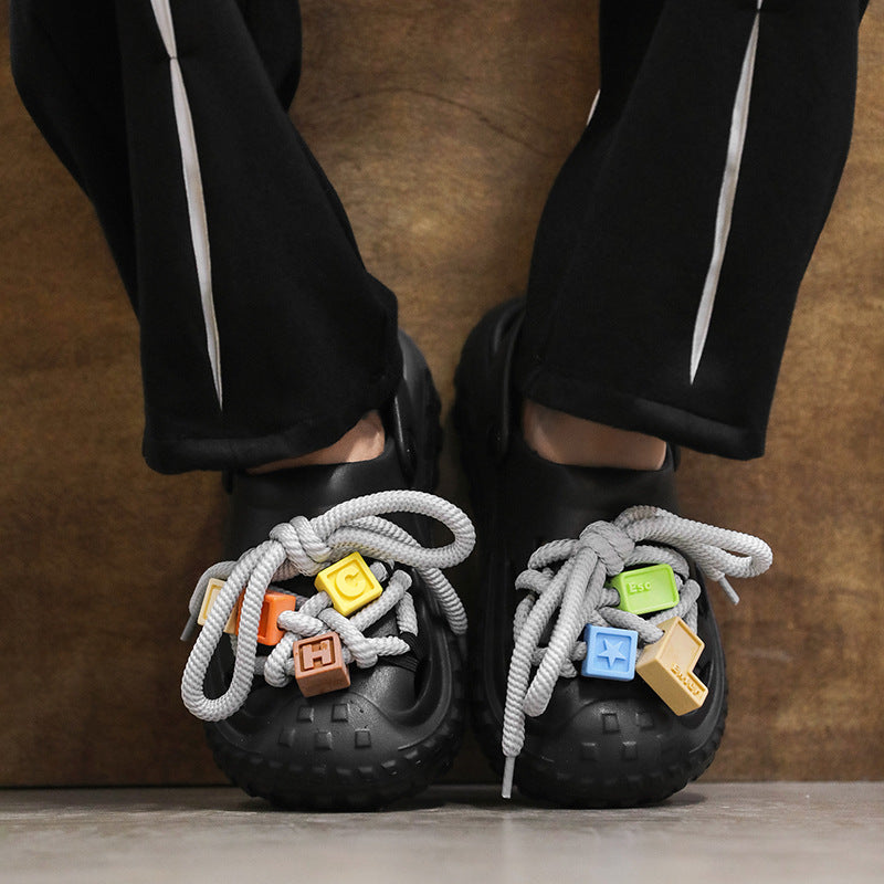 Sandalen mit dicker Sohle und geschlossener Zehenpartie – Bild 2 | LuxeStyle
