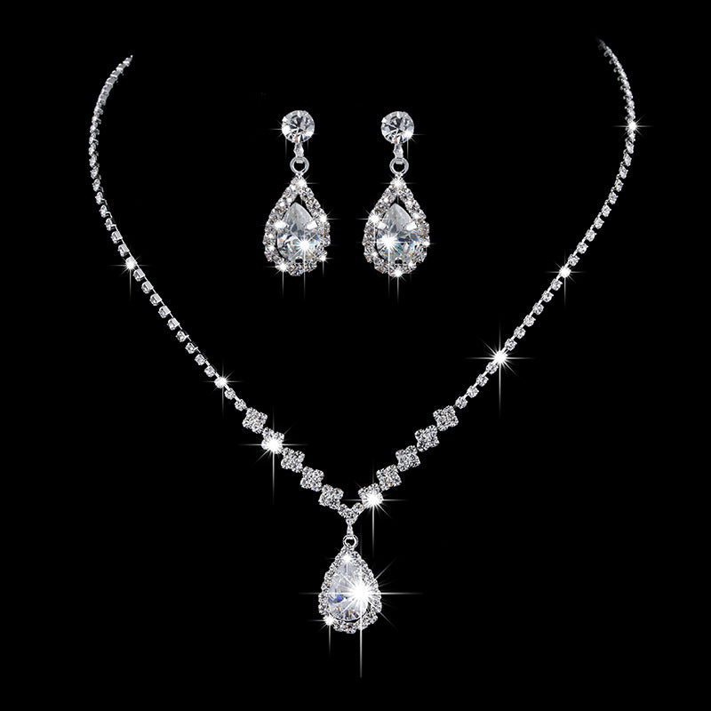 Rhinestone Halskette und Ohrringe
