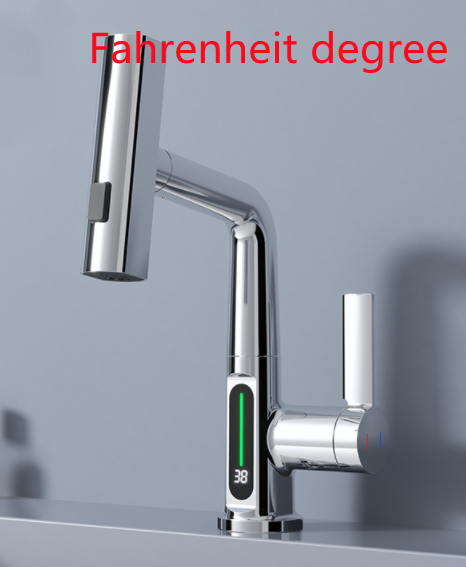 Digitaler Wasserhahn mit Ausziehbrause