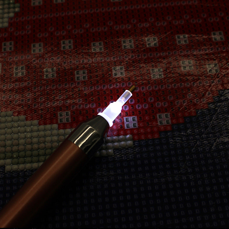 LED-Punktbohrer mit wiederaufladbarer Leuchte – Bild 5 | LuxeStyle