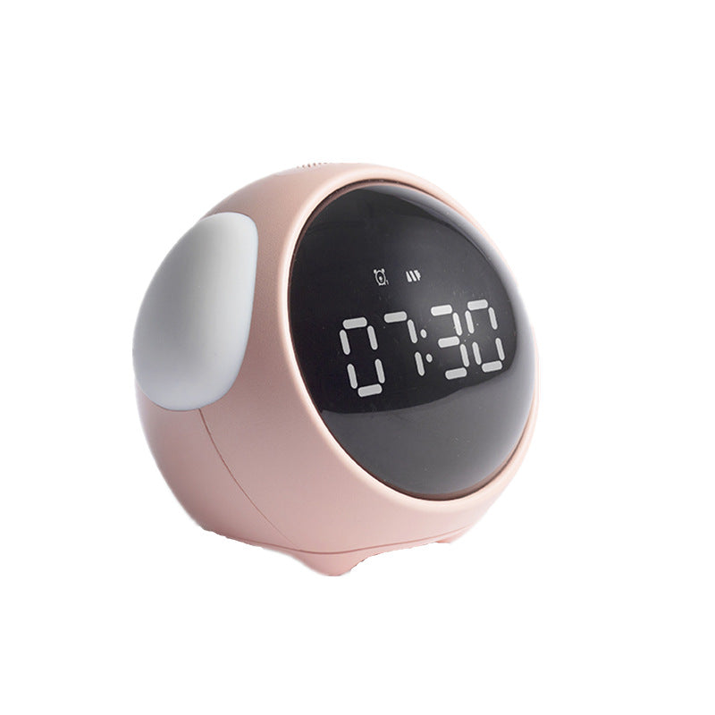 Wecker mit Stimmungslicht und Pixel-Display – Bild 1 | LuxeStyle