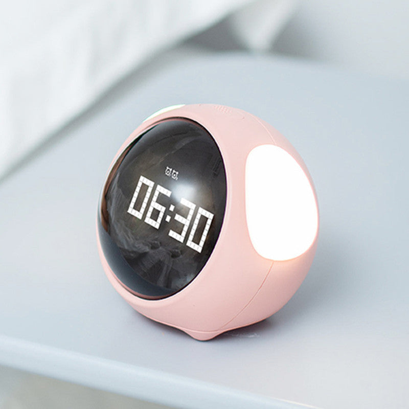 Wecker mit Stimmungslicht und Pixel-Display – Bild 7 | LuxeStyle