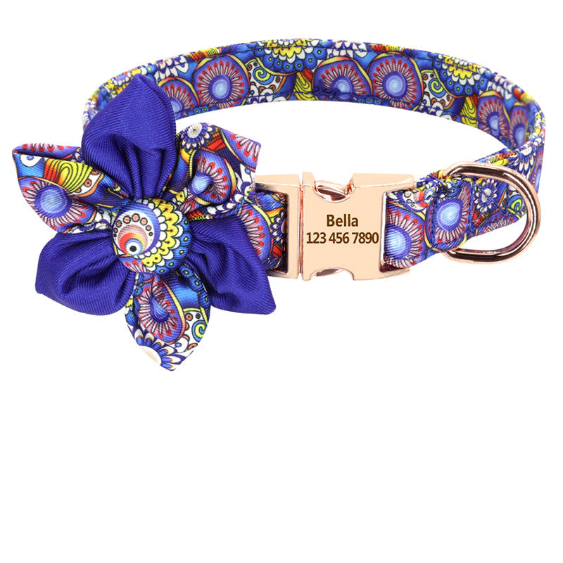 Halsband mit abnehmbarer Blüte und Gravur | LuxeStyle