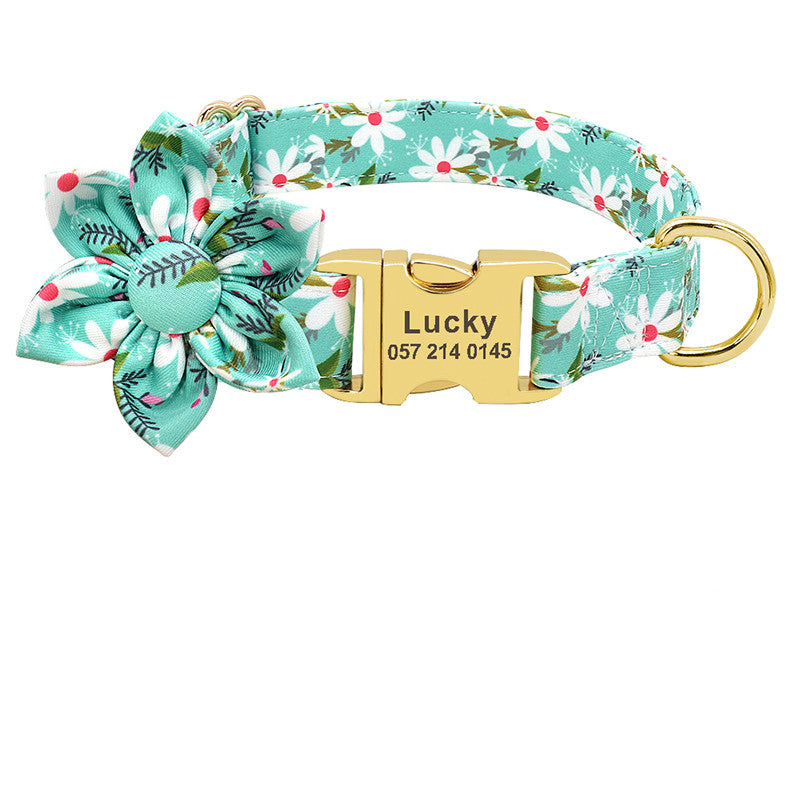 Halsband mit abnehmbarer Blüte und Gravur – Bild 5 | LuxeStyle